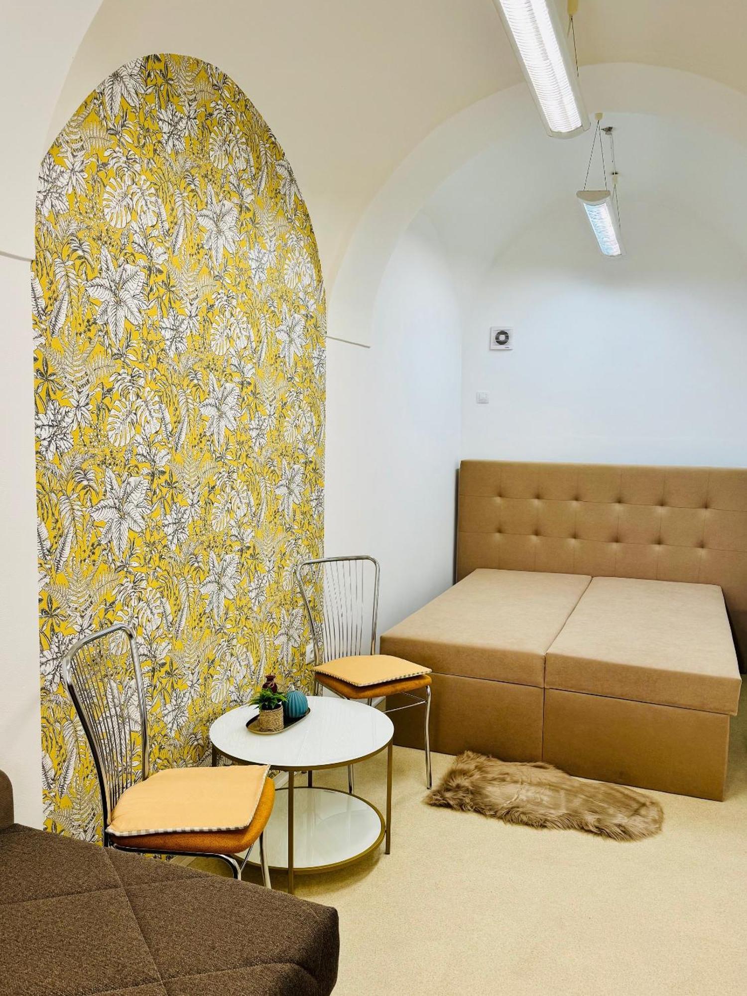 Apartment Hugo Jaroměř
